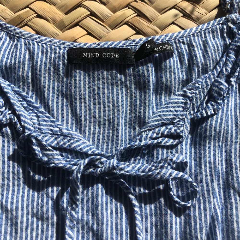 Blouse - Picture 2 of 4